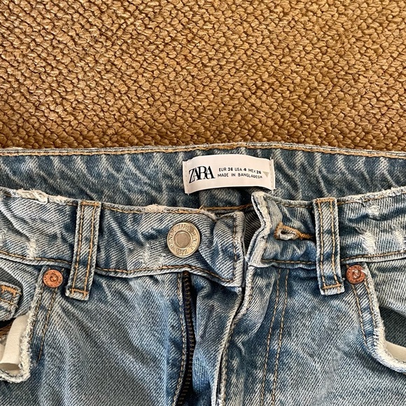 ZARA - boyfriend jeans size 4 - Picture 2 of 2